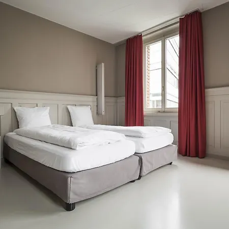 Rothaus Hotel 2*