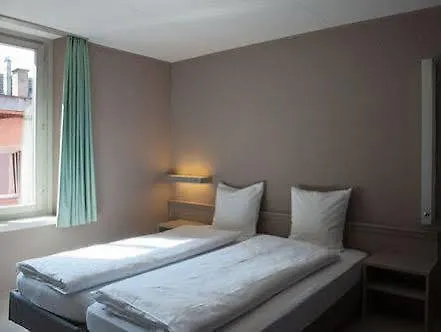 Отель Rothaus 2*